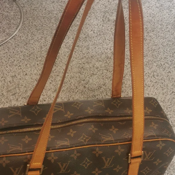 Louis Vuitton Monogram Canvas City Size GM - Picture 7 of 14